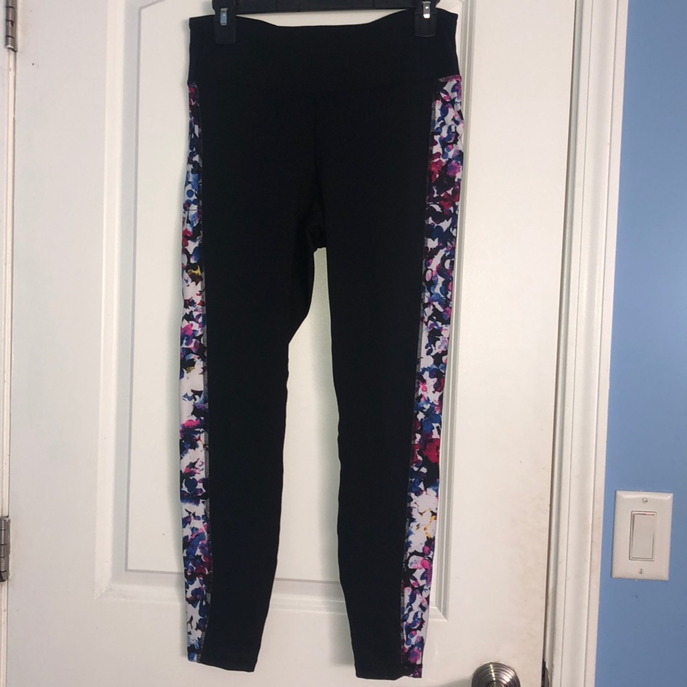 GAP FIT Leggings with Floral Design on Sides